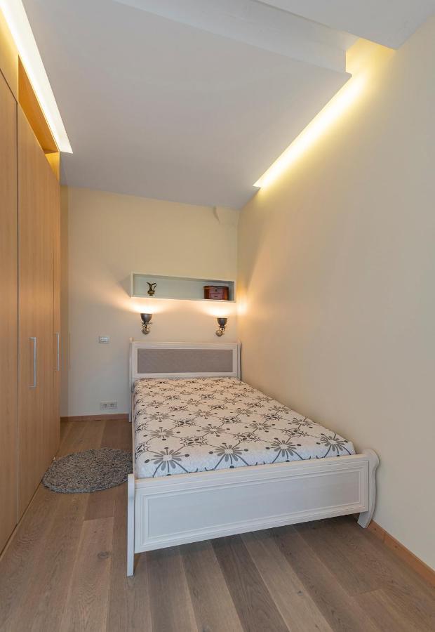 Deluxe River View Apartment By Polo Apartment Каунас Екстер'єр фото